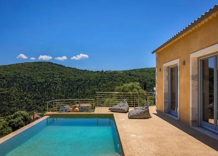 Eugenia Sunrise Villa Katsarata