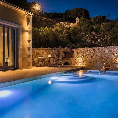 Villa Eugenia Sunrise *